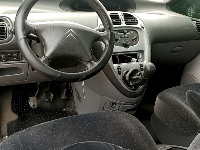 Vehicle_photo_7