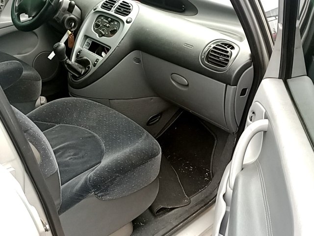 Vehicle_photo_9