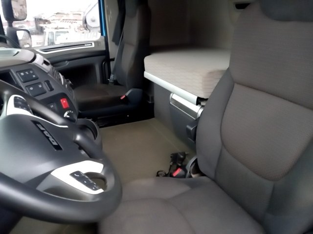Vehicle_photo_10