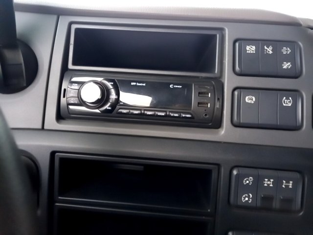 Vehicle_photo_6