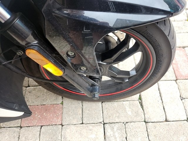 Vehicle_photo_14