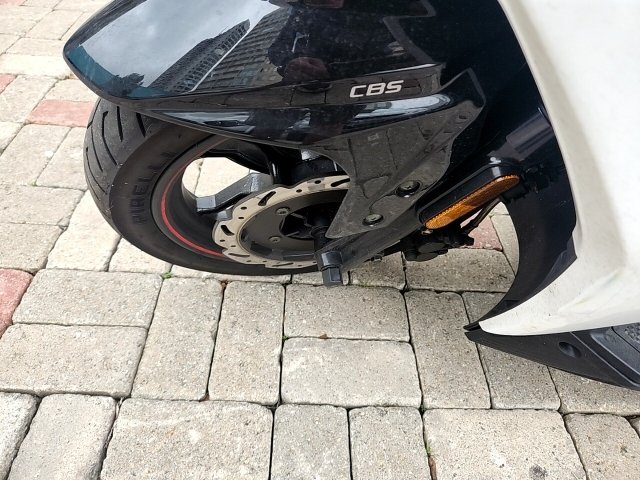 Vehicle_photo_13
