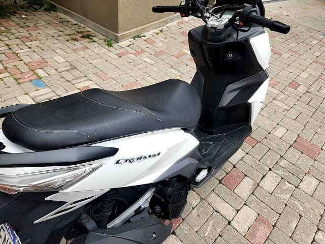 Vehicle_photo_9