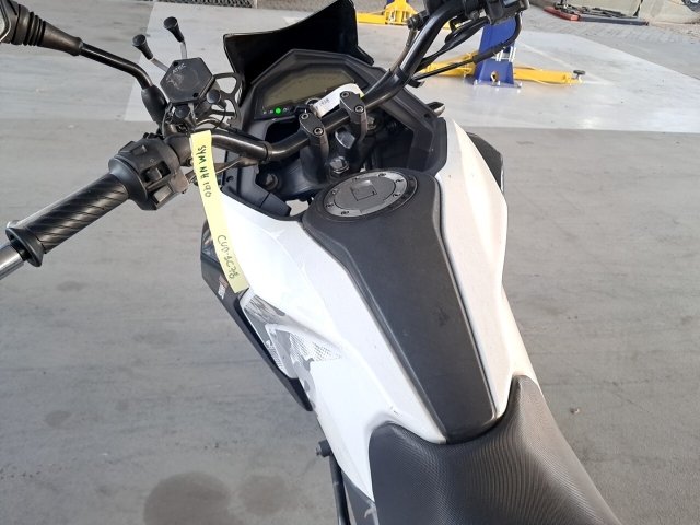 Vehicle_photo_6