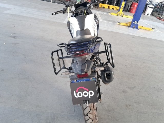 Vehicle_photo_11