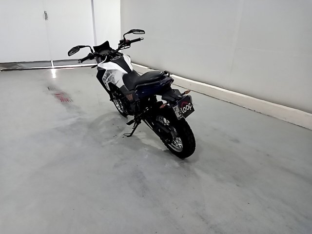 Vehicle_photo_3