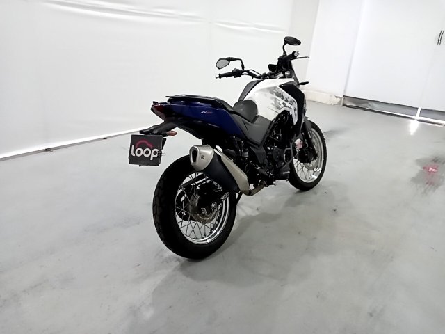 Vehicle_photo_4