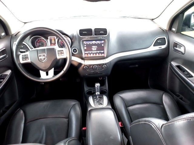 Vehicle_photo_7