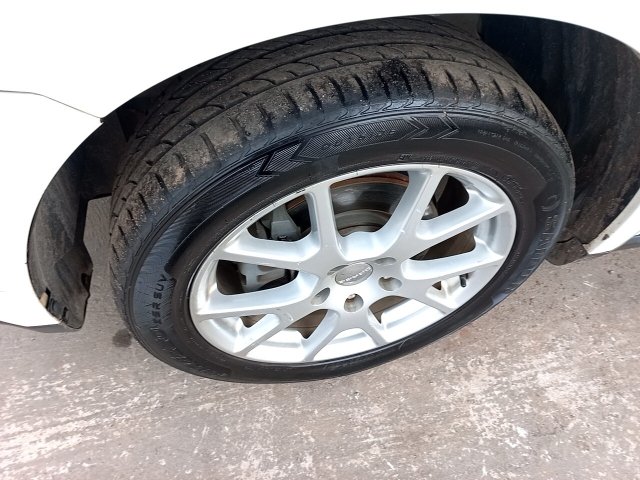 Vehicle_photo_13