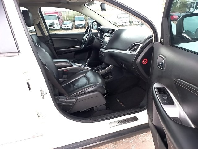 Vehicle_photo_9