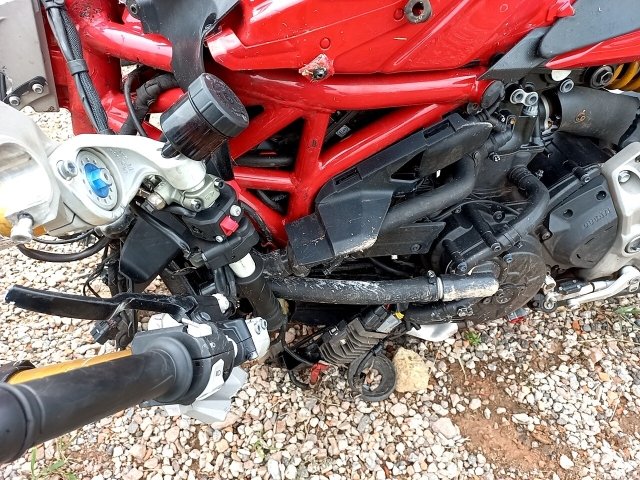 Vehicle_photo_12