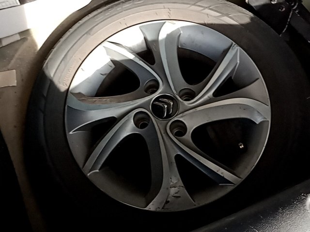 Vehicle_photo_17