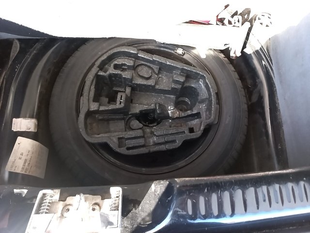 Vehicle_photo_17