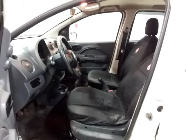 Vehicle_photo_18