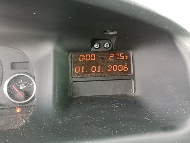 Vehicle_photo_18