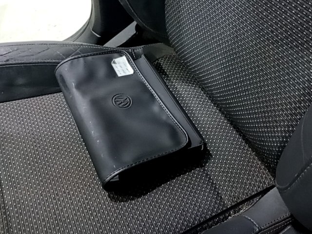 Vehicle_photo_18