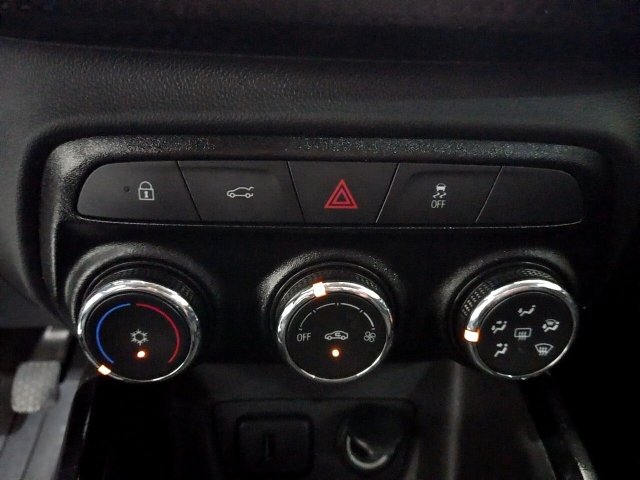 Vehicle_photo_18