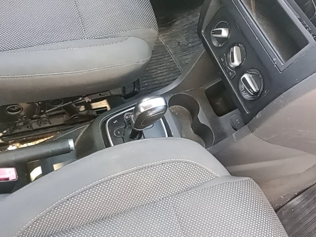 Vehicle_photo_18