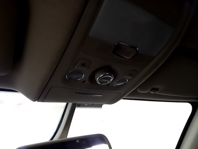 Vehicle_photo_19