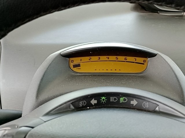 Vehicle_photo_19