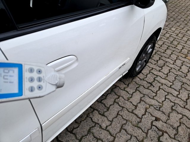 Vehicle_photo_37