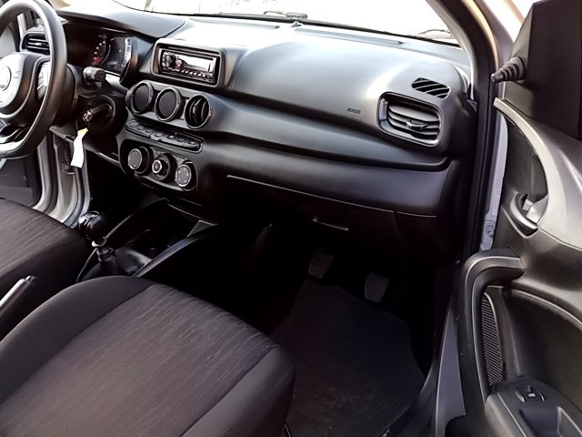 Vehicle_photo_9