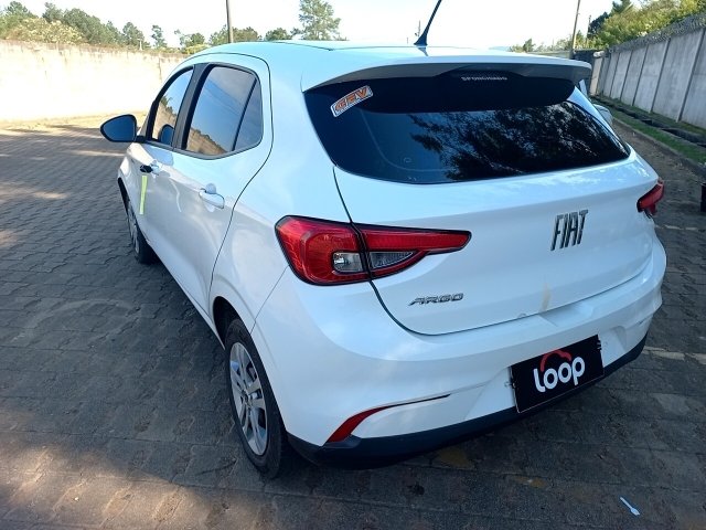 FIAT ARGO 1.0 Traseira Motorista