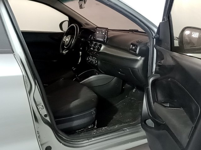 Vehicle_photo_9