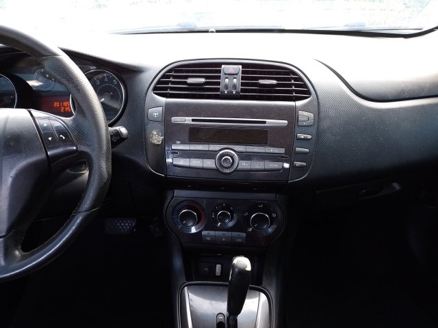 Vehicle_photo_6
