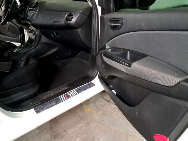 Vehicle_photo_9