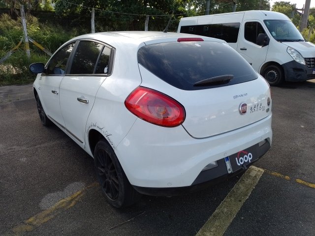 Vehicle_photo_3