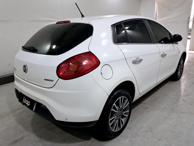 Vehicle_photo_4