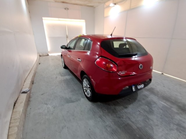 FIAT BRAVO ESSENCE DUAL Traseira Motorista