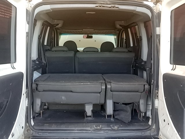 Vehicle_photo_11