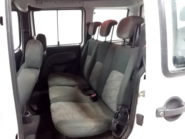 Vehicle_photo_10