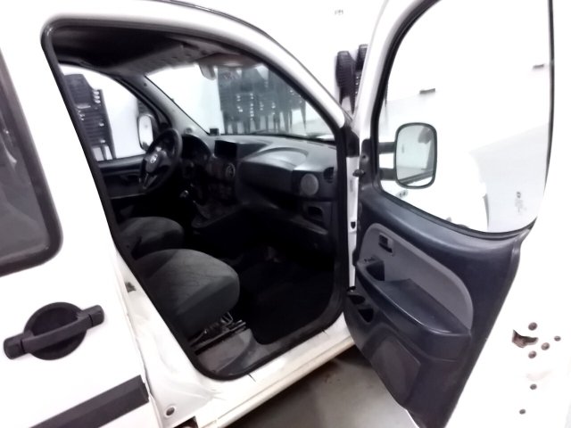 Vehicle_photo_9