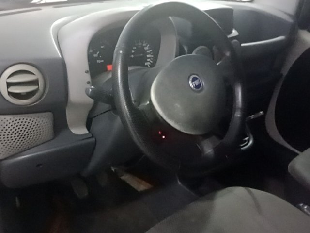 Vehicle_photo_7
