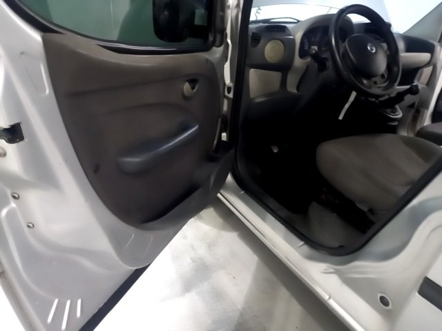 Vehicle_photo_8