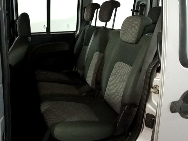 Vehicle_photo_10