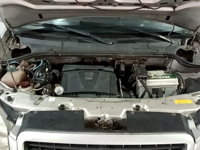 Vehicle_photo_12