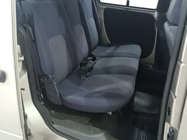 Vehicle_photo_10
