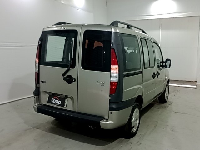 Vehicle_photo_4