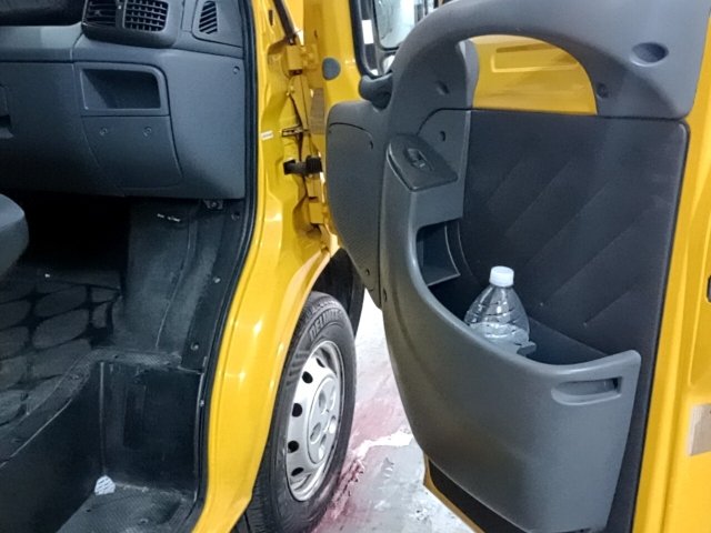 Vehicle_photo_9