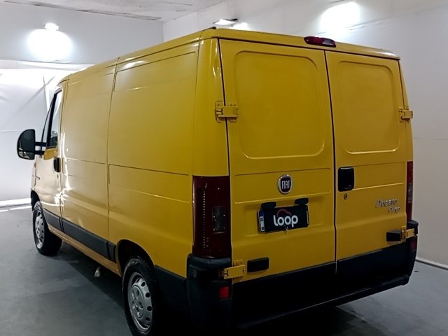 Vehicle_photo_3