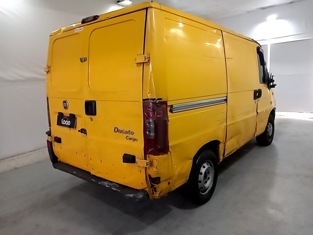 Vehicle_photo_4