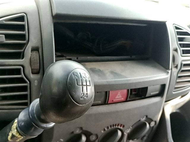 Vehicle_photo_6