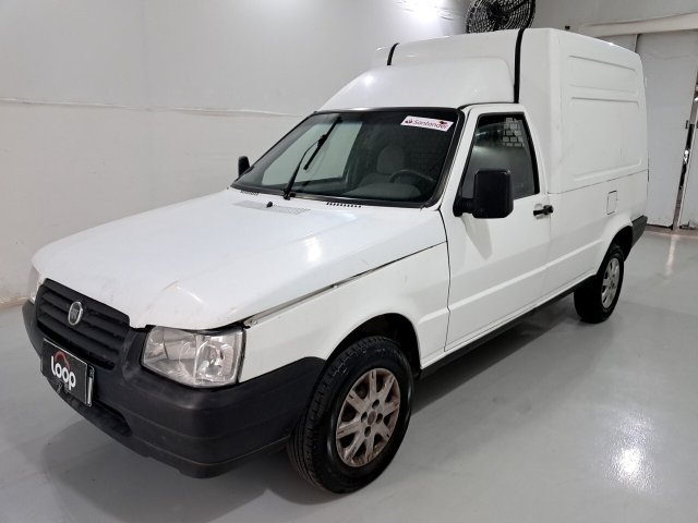 Veículo Fiat Fiorino Fiat Fiorino Flex 2010/2011 com lataria e pintura com riscos e amassados 2011 em leilão