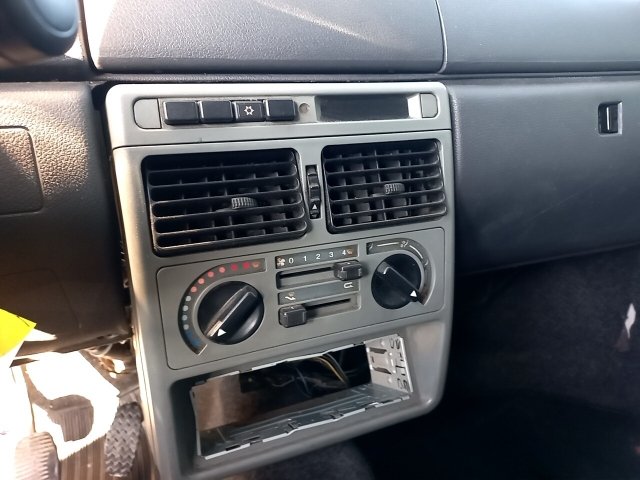 Vehicle_photo_6