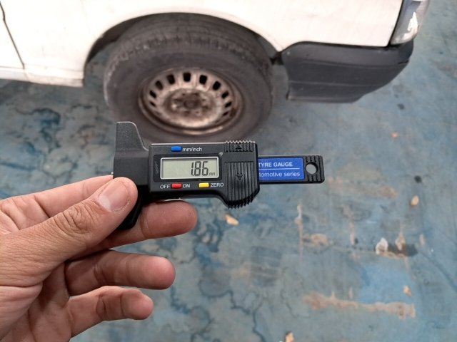 Vehicle_photo_13