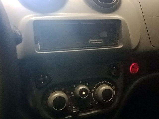 Vehicle_photo_6
